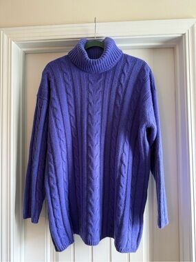Jaeger periwinkle wool/angora tunic sweater, size L